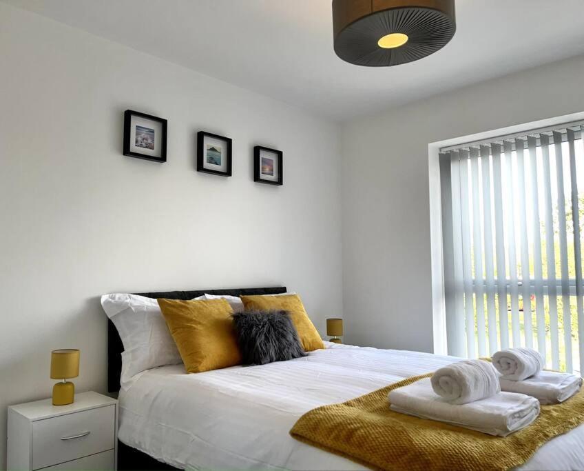 Modern 1 Bedroom Serviced Apartment - Near City Centre Doncaster Exterior foto